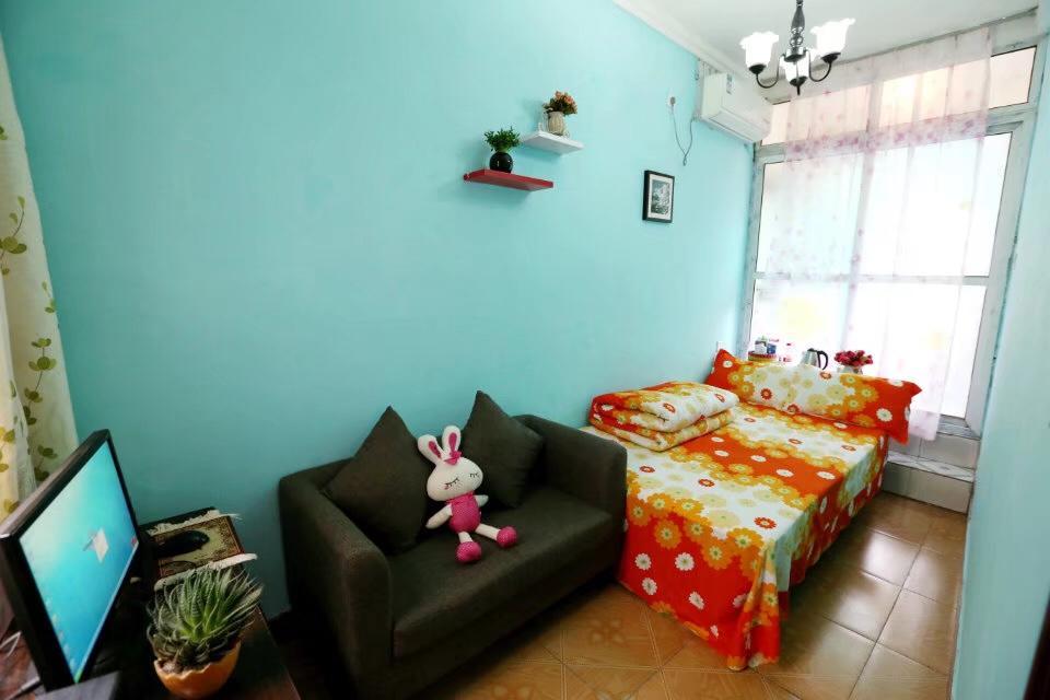 Fenghuang Little Bear Family Guest House エクステリア 写真