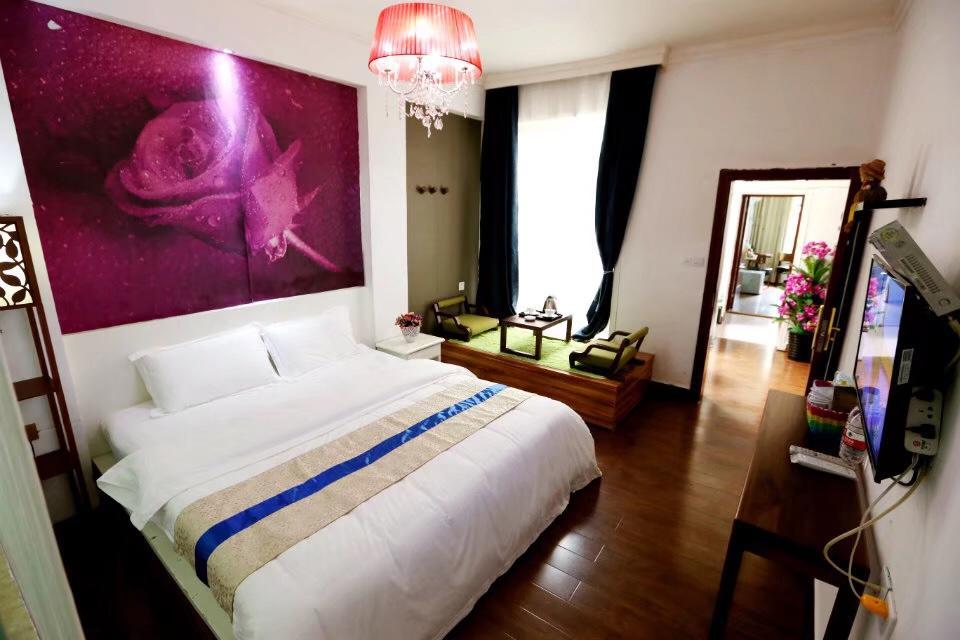 Fenghuang Little Bear Family Guest House エクステリア 写真